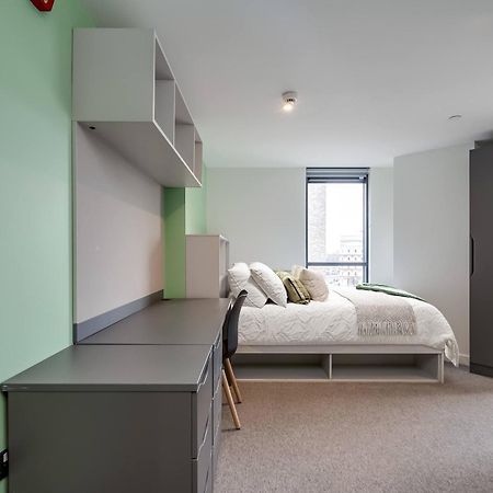 The Best Value Option For The City Centre - Non Students Welcome Belfast Zewnętrze zdjęcie